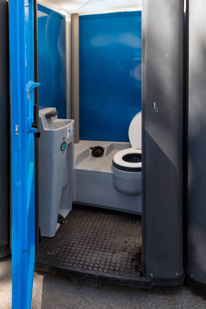 Best Portable restroom trailer rental  in River Heights, UT